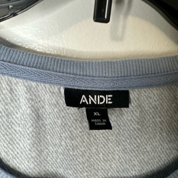 Women's Blue Short Sleeve Crew Neck T-Shirt - Picture 3 of 5